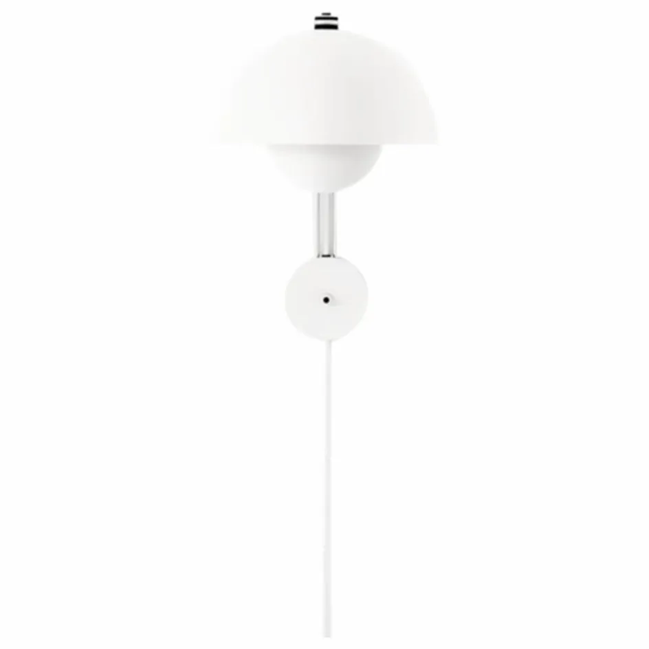 & Tradition Applique Flowerpot VP8 || Luminaires