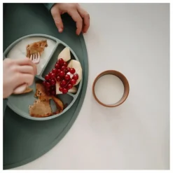Clearance Mushie Assiette en silicone | Sauge