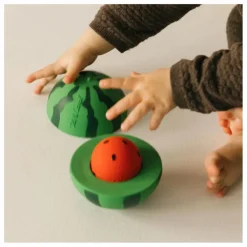 Oli & Carol Balle sonore 3 en 1 Wally la Pastèque| Hochets Et Anneaux De Dentition|Jouets D'Éveil