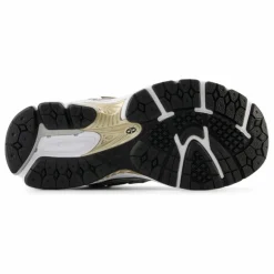 New Balance Baskets Lacets 1906 || Baskets