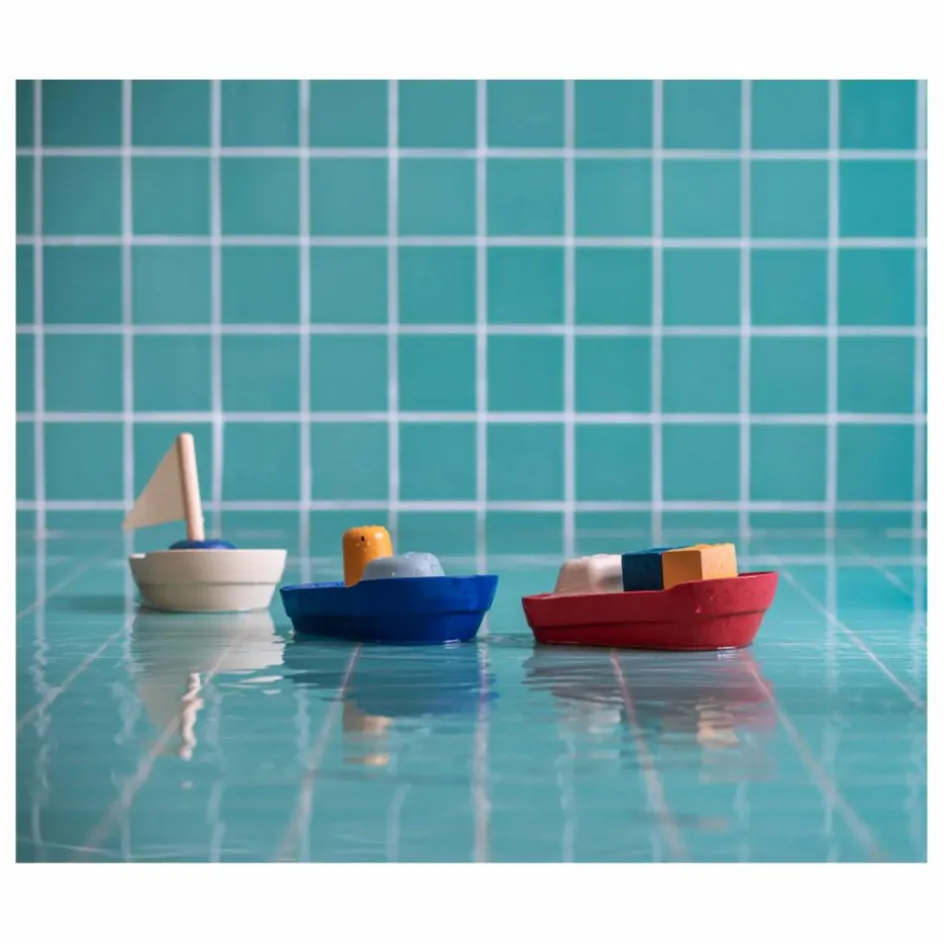 New Plan Toys Bateau en caoutchouc naturel Multicolore