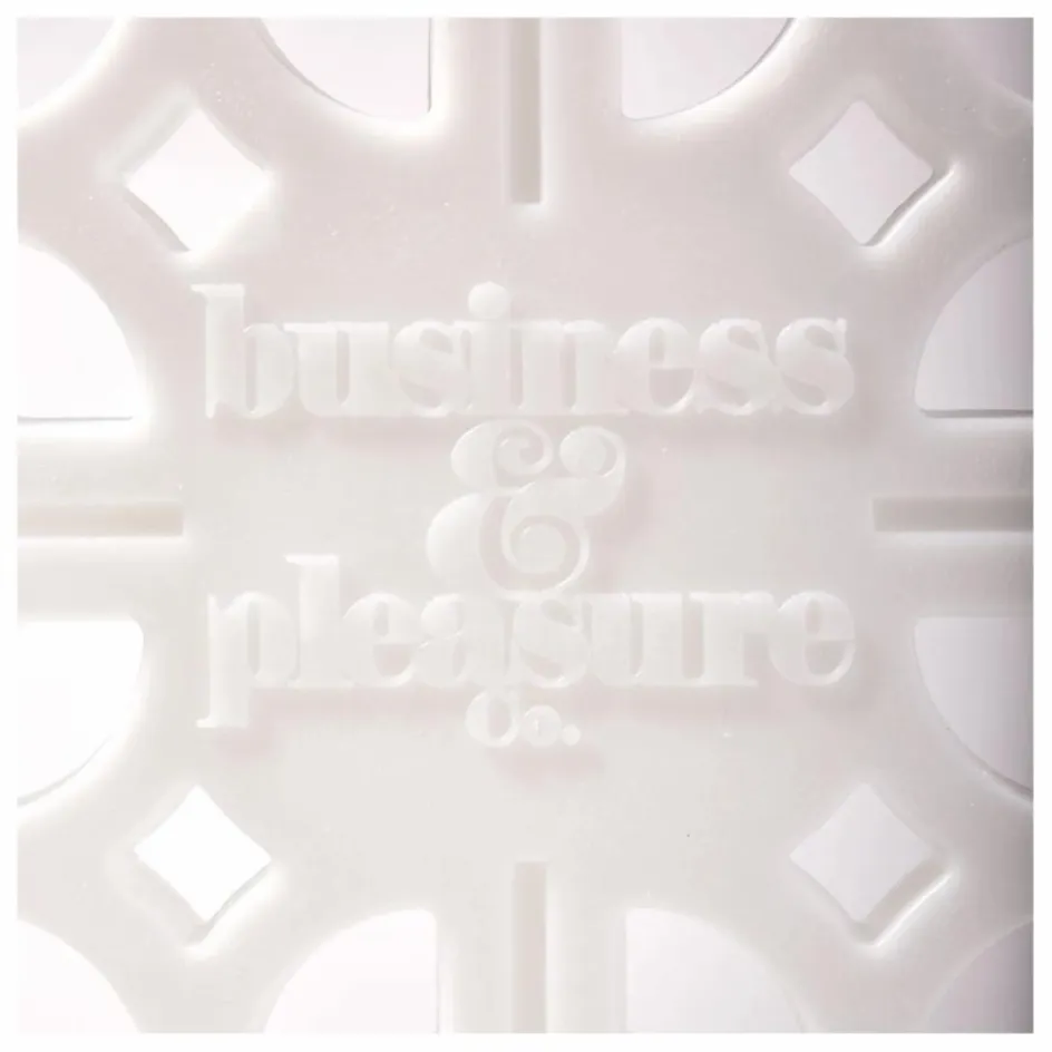 Business & Pleasure Co. Art De La Table*Bloc de glace |