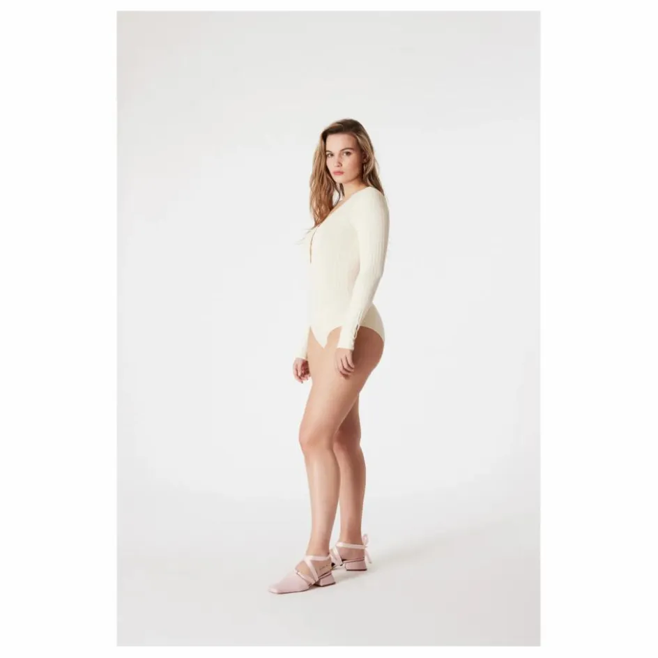 Femme Icone Lingerie, Chaussettes*Body Côtelé Claudia Coton Bio |
