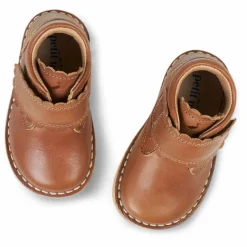Petit Nord Boots Scratchs Scallop || Boots, Bottes