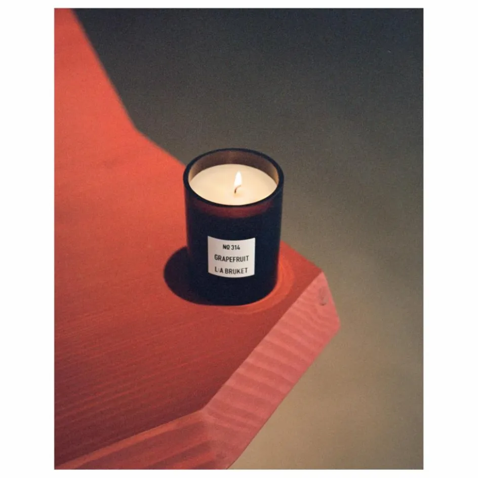 Hot L:A BRUKET Bougie parfumée Grapefruit - 260g | Non teinté