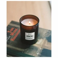 Sale Bougie parfumée Hinoki - 260g | Homme Bougies, Senteurs|Bougies, Senteurs