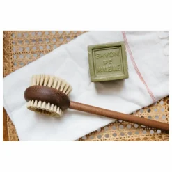 Outlet Andrée Jardin Brosse pour le dos en frêne Naturel