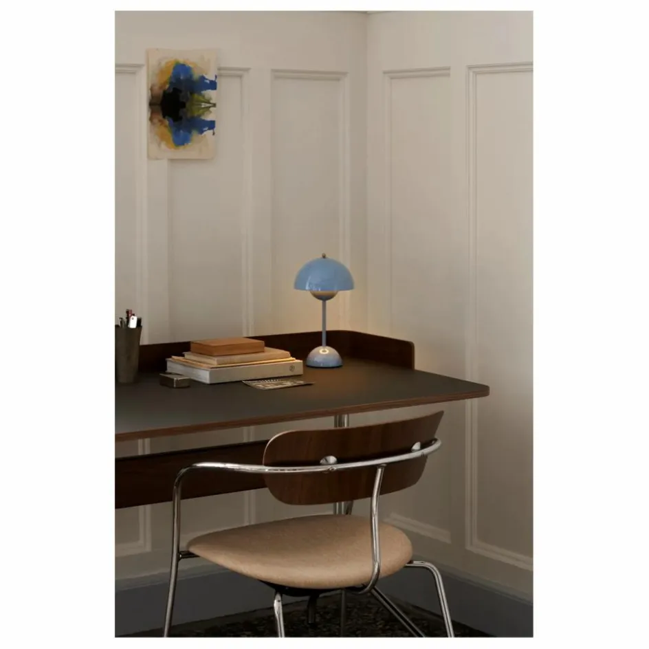Bureau Pavilion AV17, piètement chromé | Tables, Bureaux