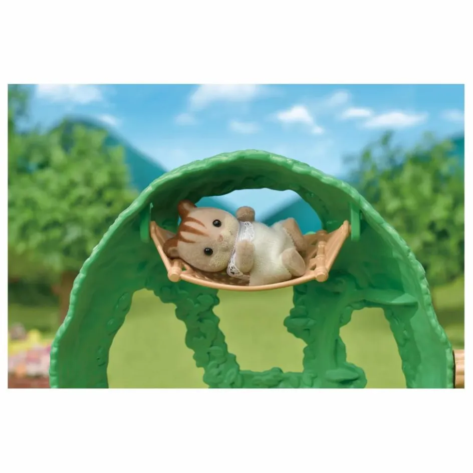 Sylvanian Families Cabane des bébés et bébé écureuil Multicolore
