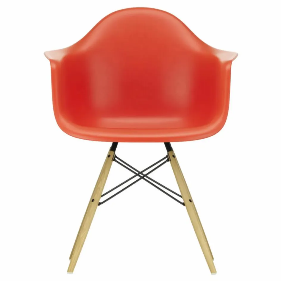 Outlet Vitra Chaise DAW - piétement érable - Charles & Ray Eames | Rouge coquelicot