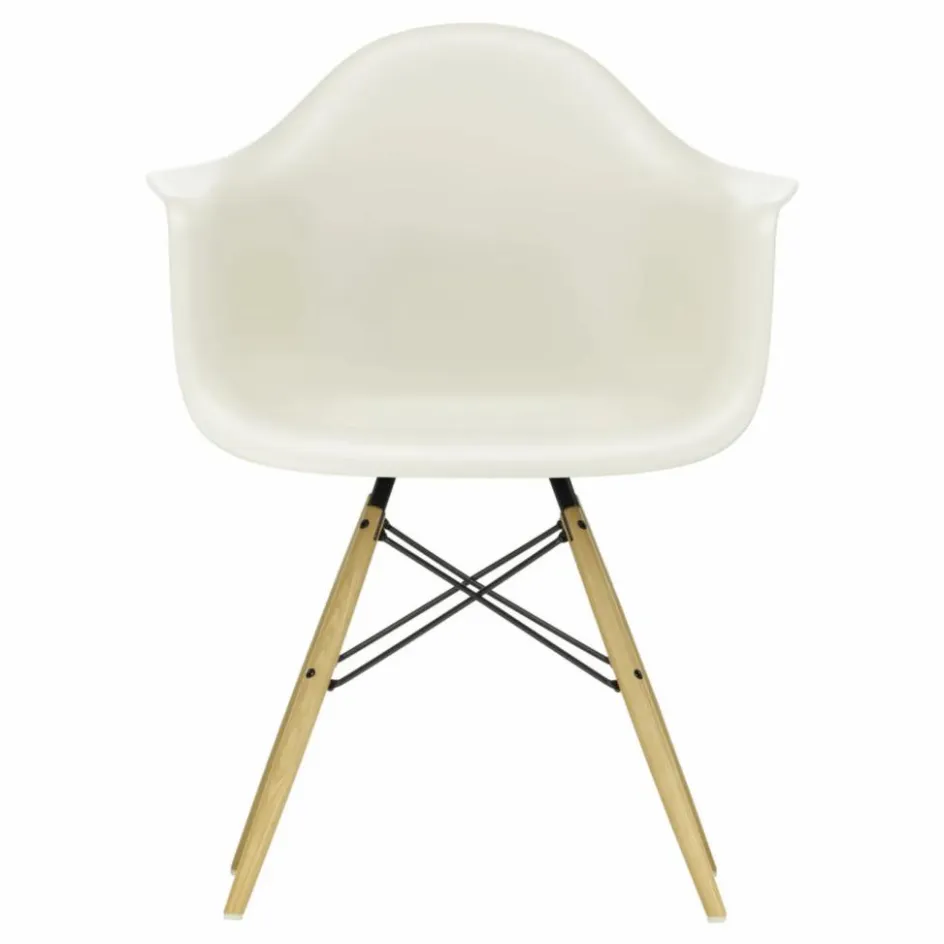 New Chaise DAW - piétement érable - Charles & Ray Eames | Chaises, Tabourets, Bancs
