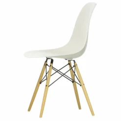 Vitra Chaises, Tabourets, Bancs*Chaise DSW plastic - piètement érable - Charles & Ray Eames |