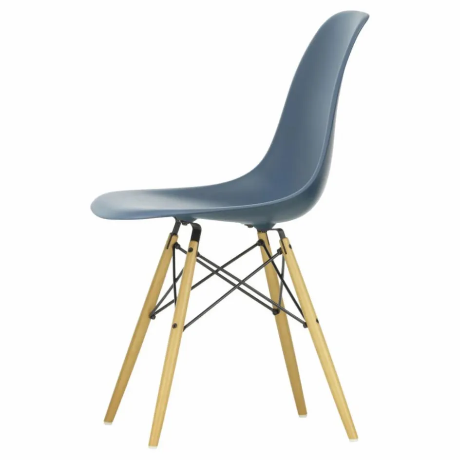 Vitra Chaise DSW plastic - piètement érable - Charles & Ray Eames || Chaises, Tabourets, Bancs