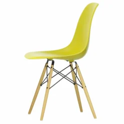 Vitra Chaises, Tabourets, Bancs*Chaise DSW plastic - piètement érable - Charles & Ray Eames |