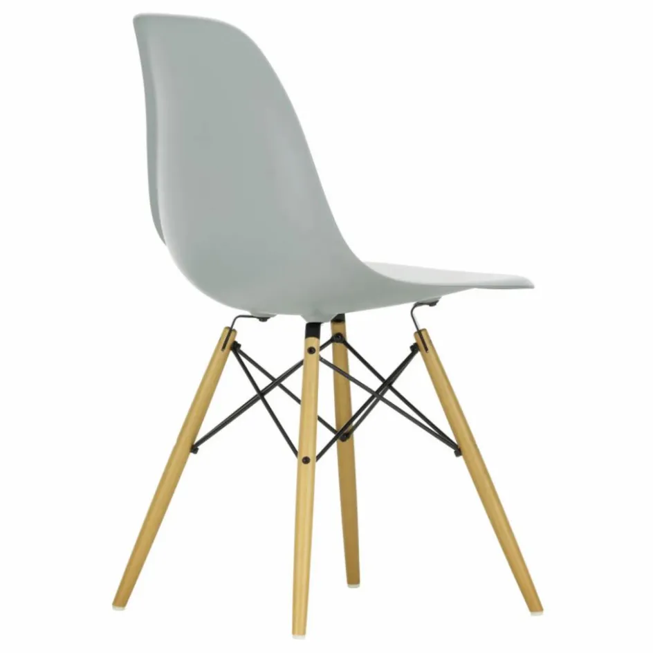Sale Chaise DSW plastic - piètement érable - Charles & Ray Eames | Chaises, Tabourets, Bancs