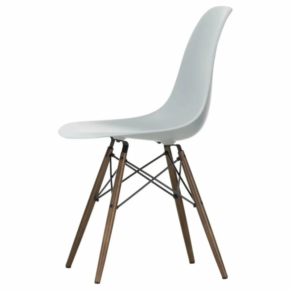Vitra Chaises, Tabourets, Bancs*Chaise DSW plastic - piètement érable - Charles & Ray Eames |