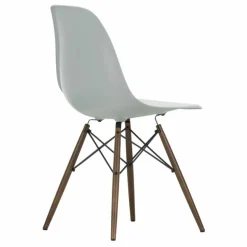 Vitra Chaises, Tabourets, Bancs*Chaise DSW plastic - piètement érable - Charles & Ray Eames |