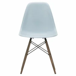 Sale Chaise DSW plastic - piètement érable - Charles & Ray Eames | Chaises, Tabourets, Bancs