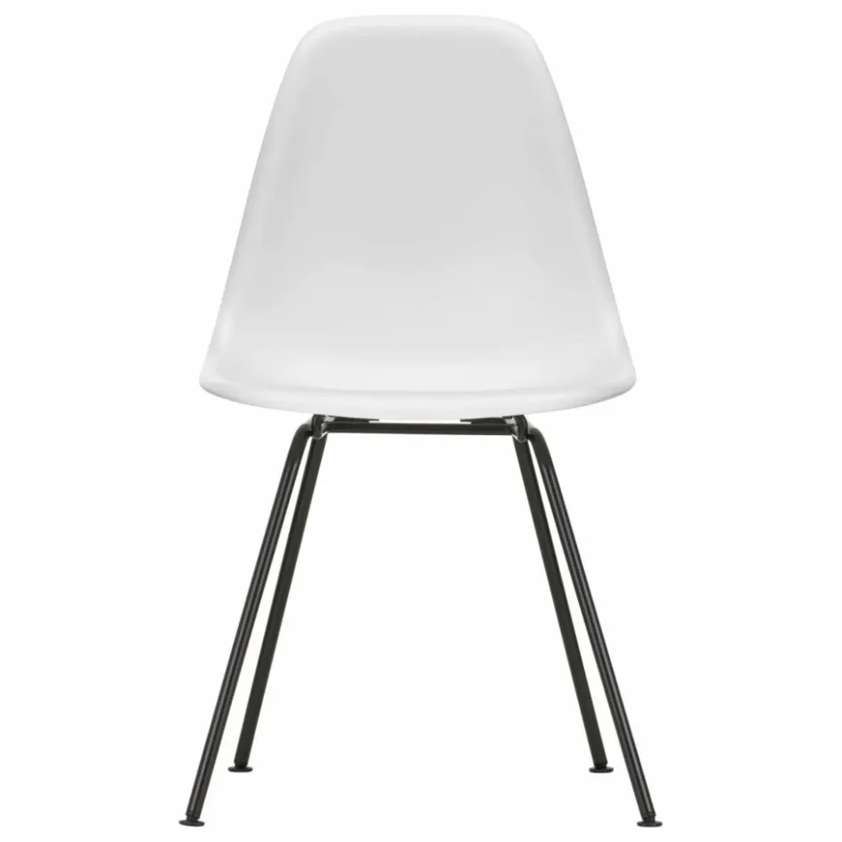 New Chaise DSX, Charles & Ray Eames, 1950 | Chaises, Tabourets, Bancs