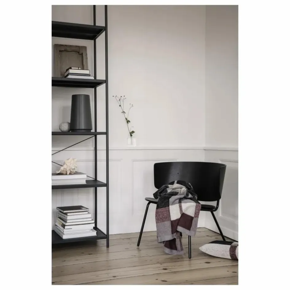 Ferm Living Chaise Lounge Herman en bois et métal || Chaises, Tabourets, Bancs
