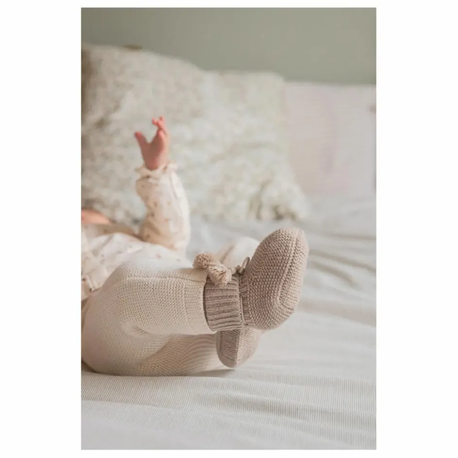 Gentil Coquelicot Chaussons*Chaussons en tricot et pochon brodé |