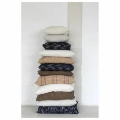 Serax Coussin à rayures en lin || Coussins