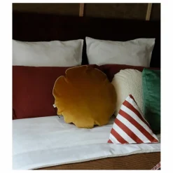 New The Socialite Family Coussin Bomboloni en velours | Jaune moutarde