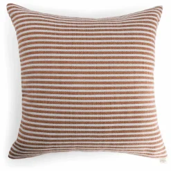 Outlet The Socialite Family Coussin carré Carino en tissu rayé | Marron