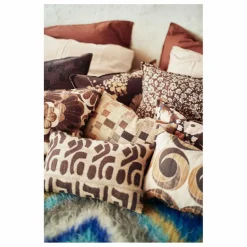 HKliving Coussins*Coussin en laine et soie |