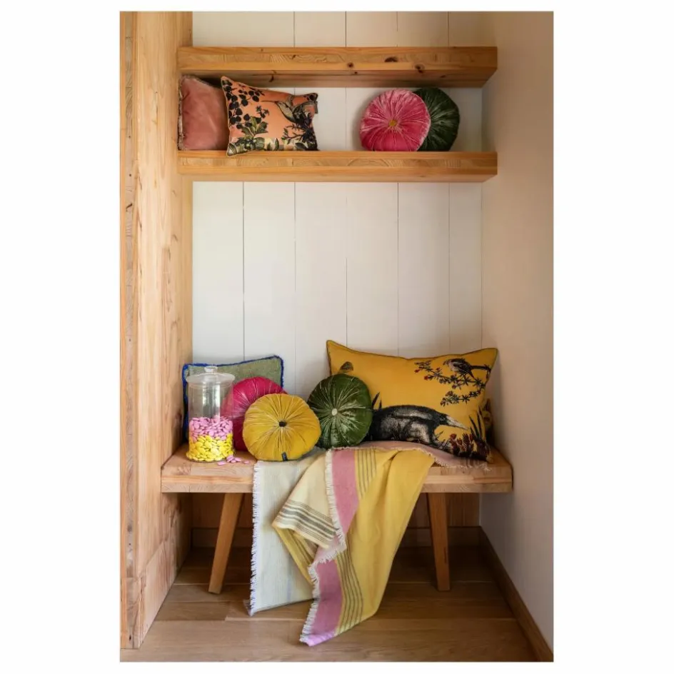 Discount Le Monde Sauvage Coussin en velours de soie Goa | Vert