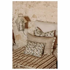 Le Monde Sauvage Coussin Nébuleuse || Coussins
