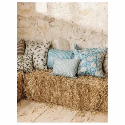 Sale Le Monde Sauvage Coussin Nébuleuse | Bleu