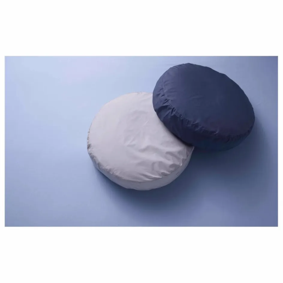 Suite 702 Coussin rond en percale organique || Coussins