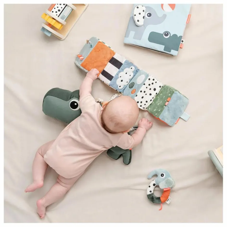 Done by deer Cube sensoriel Deer Friends| Jouets D'Éveil|Jouets D'Éveil