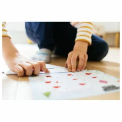 En Cavale Enquête par courrier - Science et magie| Jeux De Société|Jeux Éducatifs