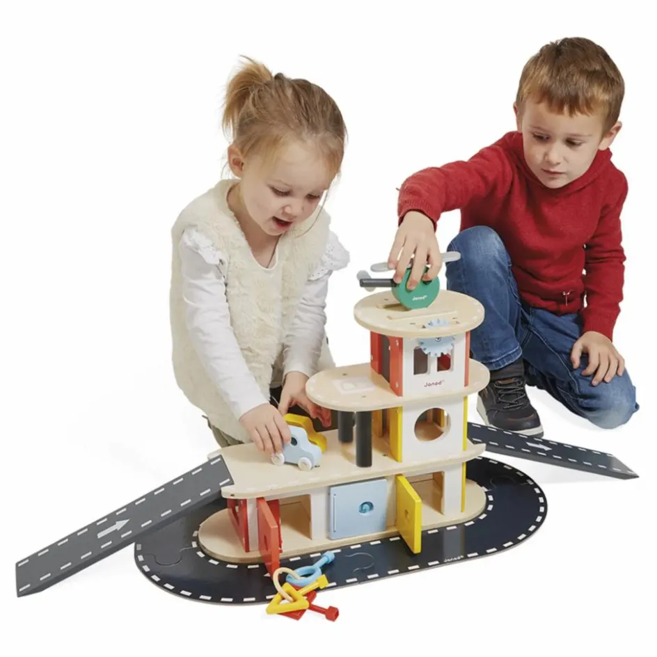 Best Garage Garages, Circuits