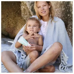 Enfant Naïf Natural Skincare Soins Du Visage|Soins Du Corps*Gel après-soleil naturel - 100 ml