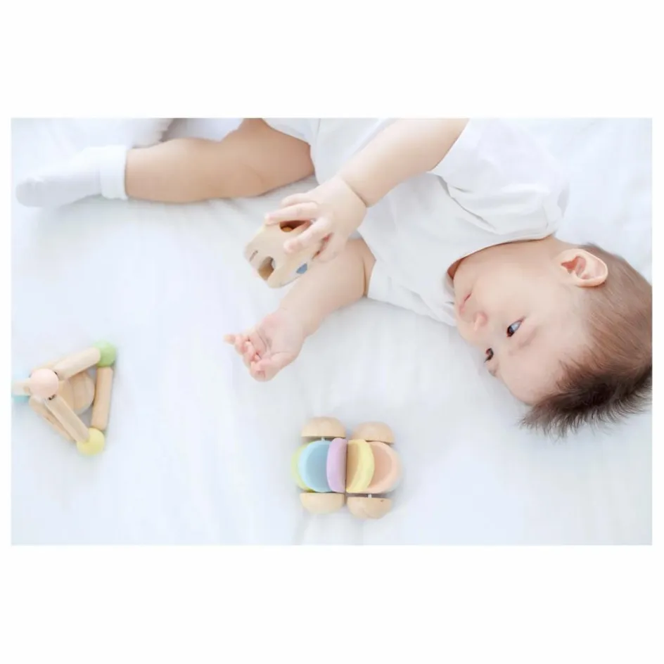 Plan Toys Jouets D'Éveil|Hochets Et Anneaux De Dentition*Hochet cache-cache pastel
