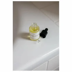 Hot On The Wild Side Huile de soin - 15 ml Transparent
