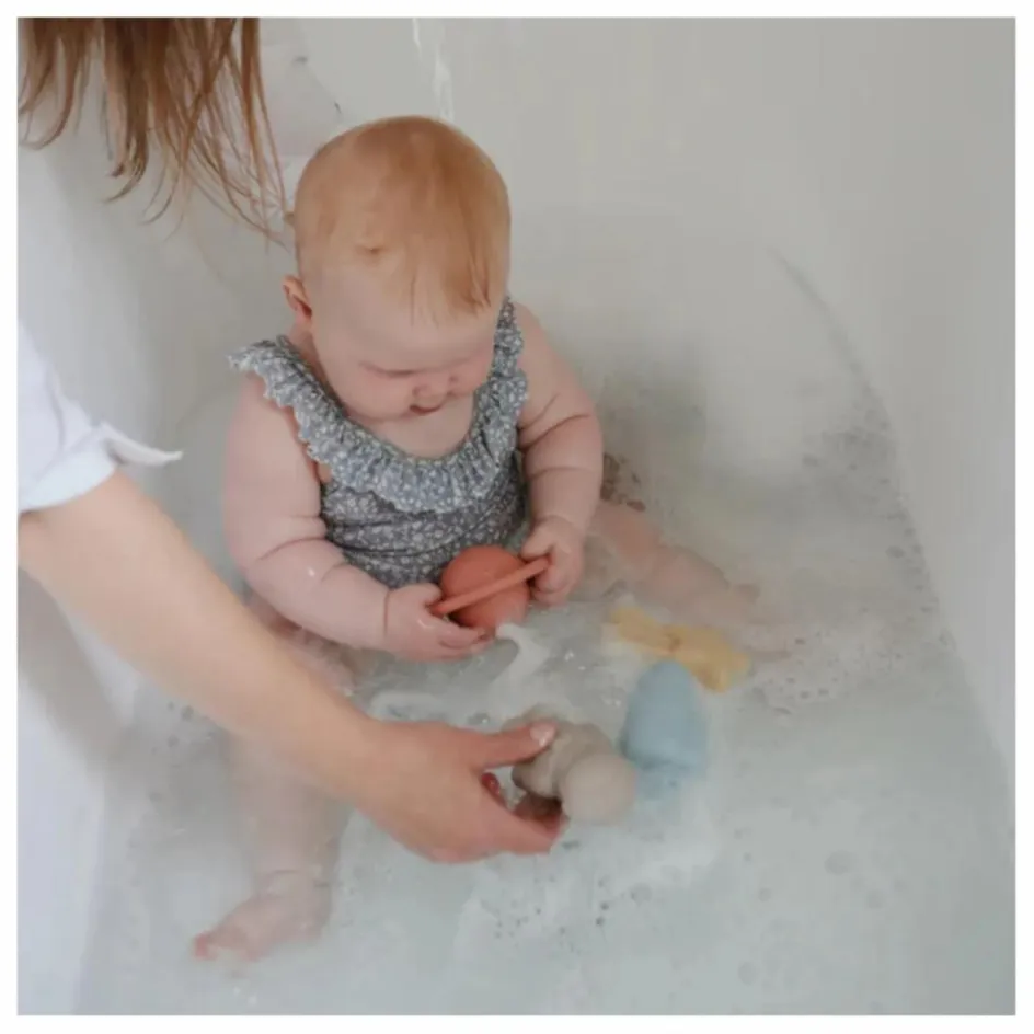 Mushie Jouets pour le bain Espace - Set de 4| Jouets D'Éveil|Jouets D'Éveil