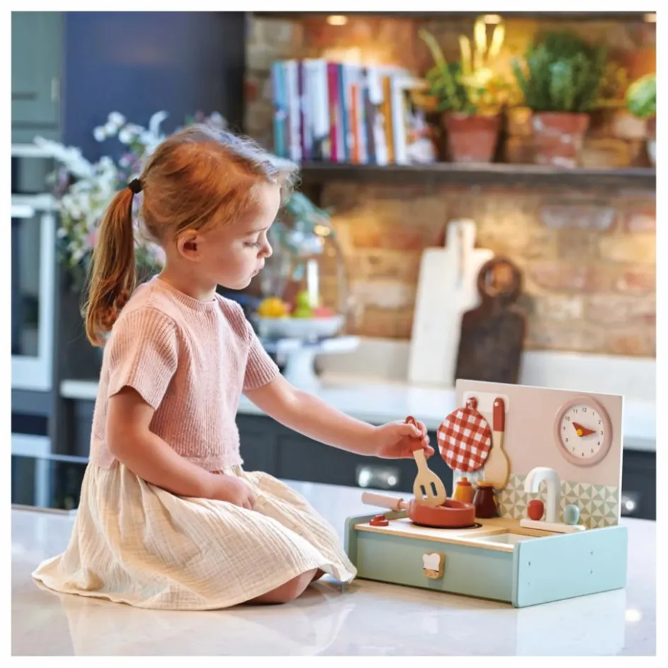 Hot Tender Leaf Toys Kitchenette et ses accessoires en bois Multicolore