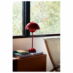 Clearance & Tradition Lampe à poser Flowerpot VP3, Verner Panton, 1969 | Rouge vermillon