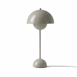 & Tradition Luminaires*Lampe à poser Flowerpot VP3, Verner Panton, 1969 |