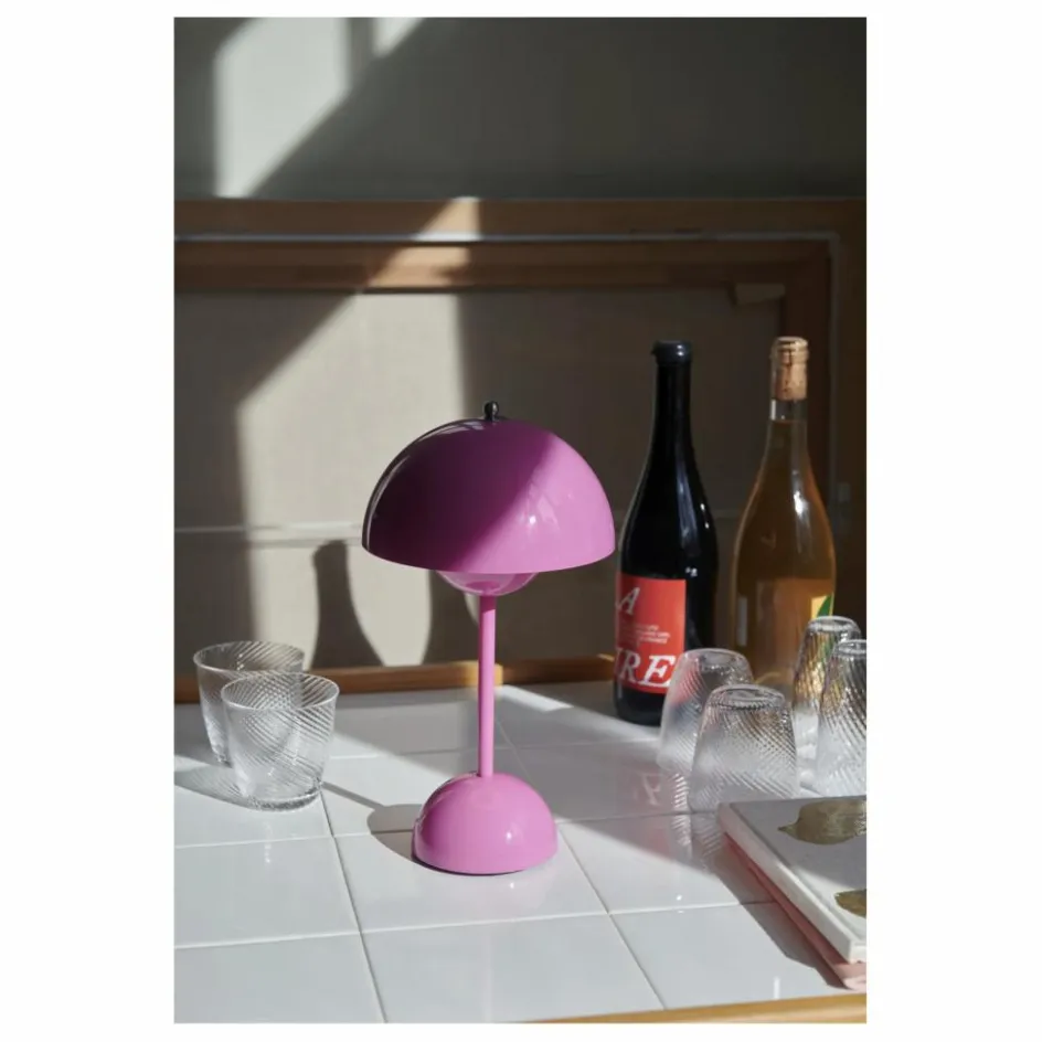& Tradition Lampe à poser portative Flowerpot VP9, Verner Panton || Luminaires