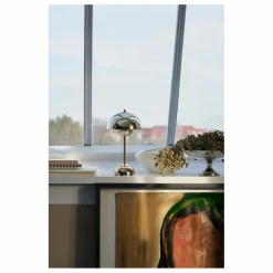& Tradition Luminaires*Lampe à poser portative Flowerpot VP9, Verner Panton |