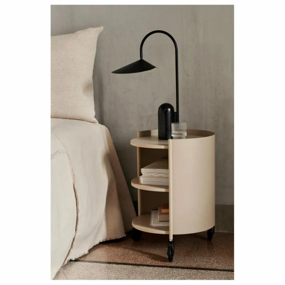 Ferm Living Lampe de table en marbre Arum || Luminaires