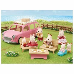 Clearance Sylvanian Families Le monospace rose et set de pique-nique Multicolore