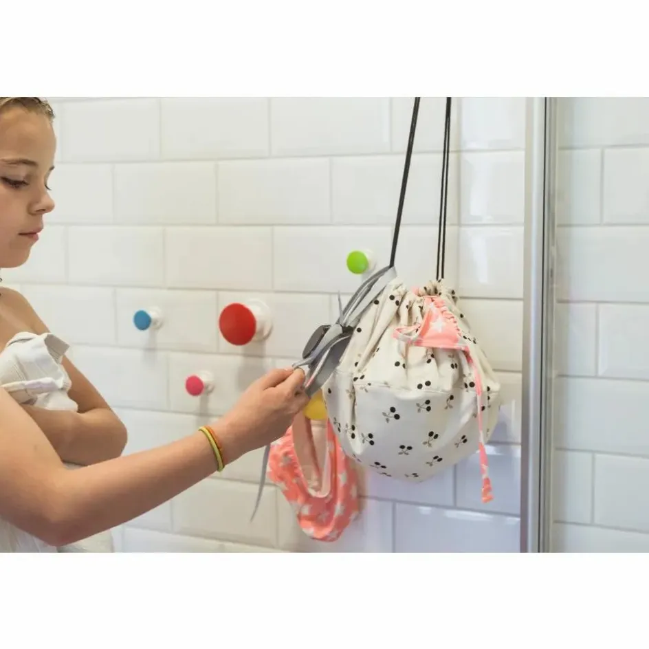 Enfant Play and Go Rangements|Patères, Paniers Enfant*Mini sac de rangement Noomad - Cerises