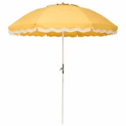 Business & Pleasure Co. Parasol festonné Beach Club || Mobilier De Jardin