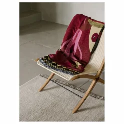 Best & Tradition Plaid Momento JH46, Jaime Hayon | Bordeaux